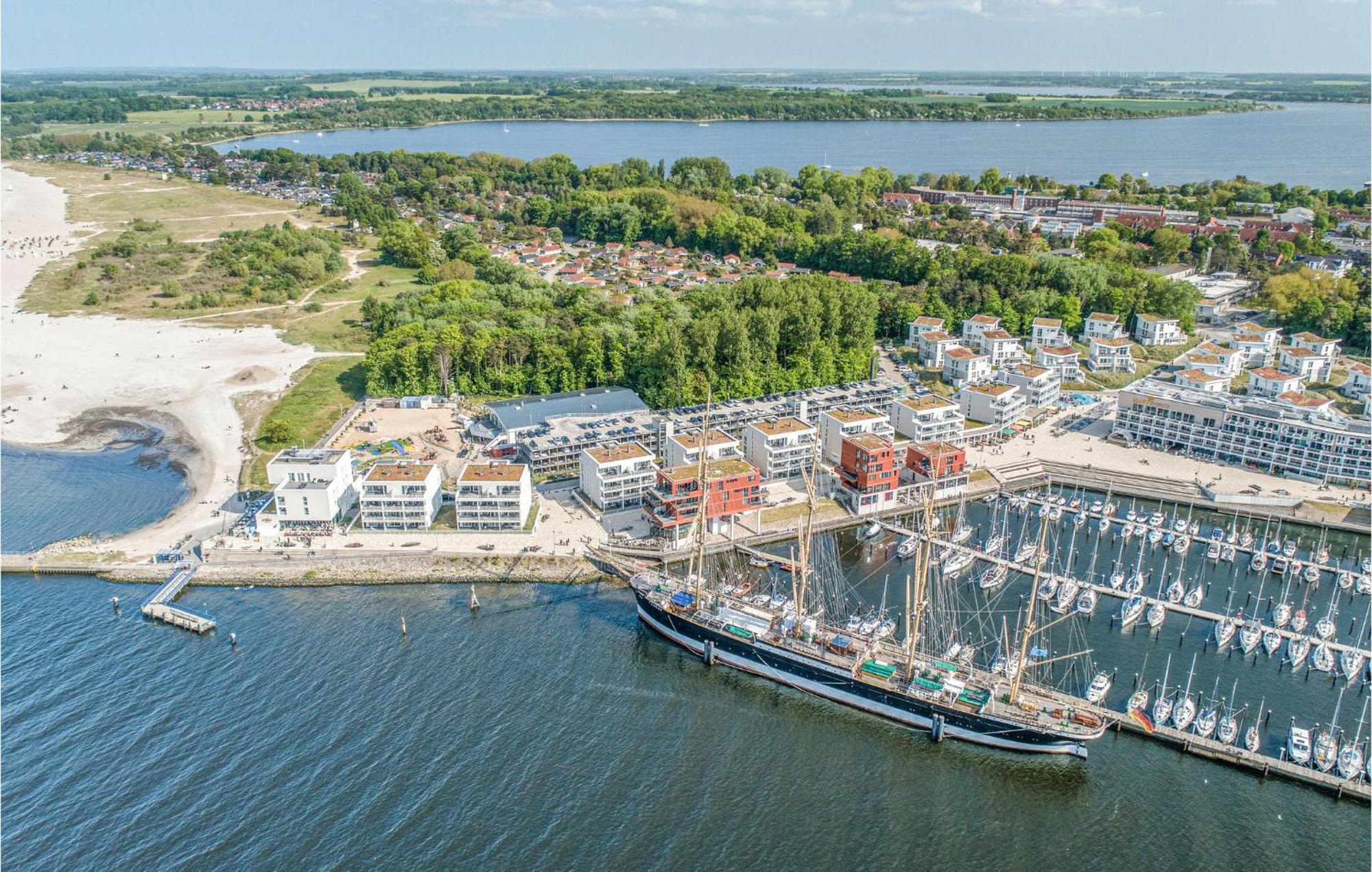 Gorgeous Apartment In Luebeck Travemuende With Wifi Екстериор снимка